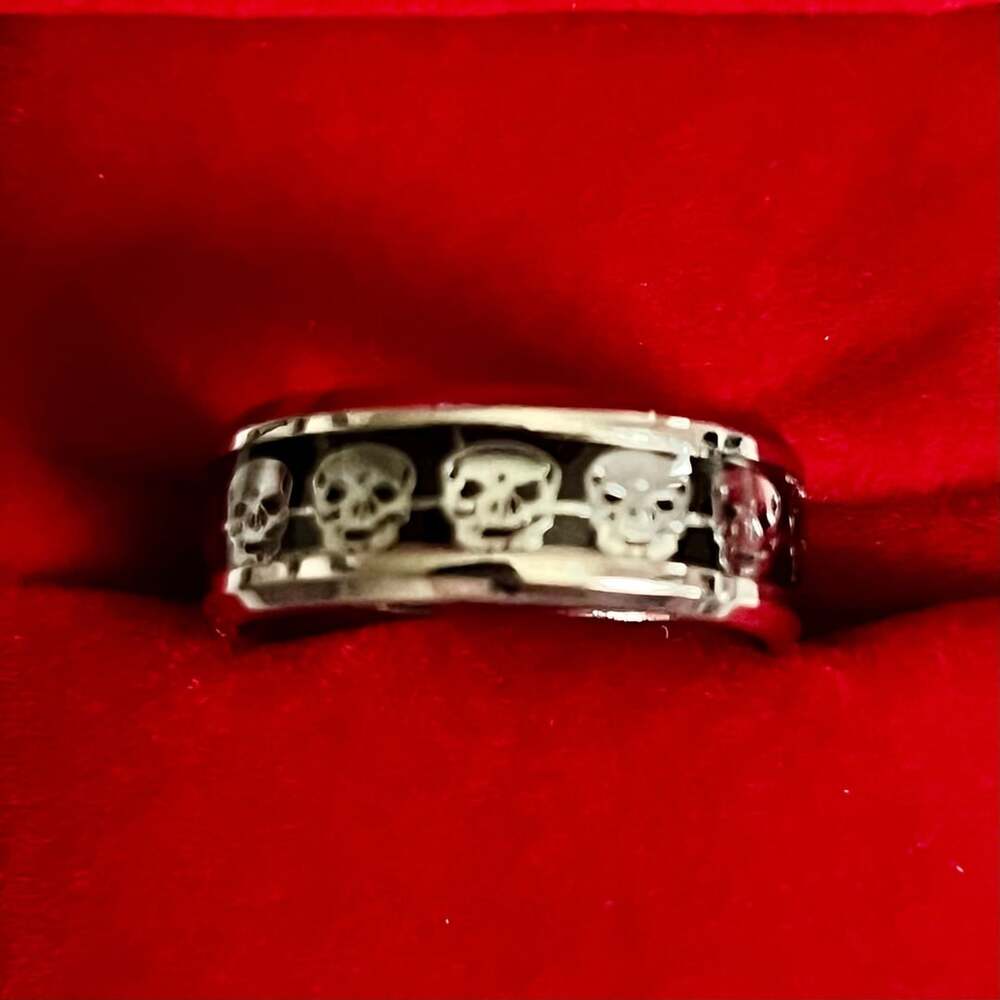 Tungsten Silver & Black Skull Titanium Steel 6mm Unisex Band Size 9